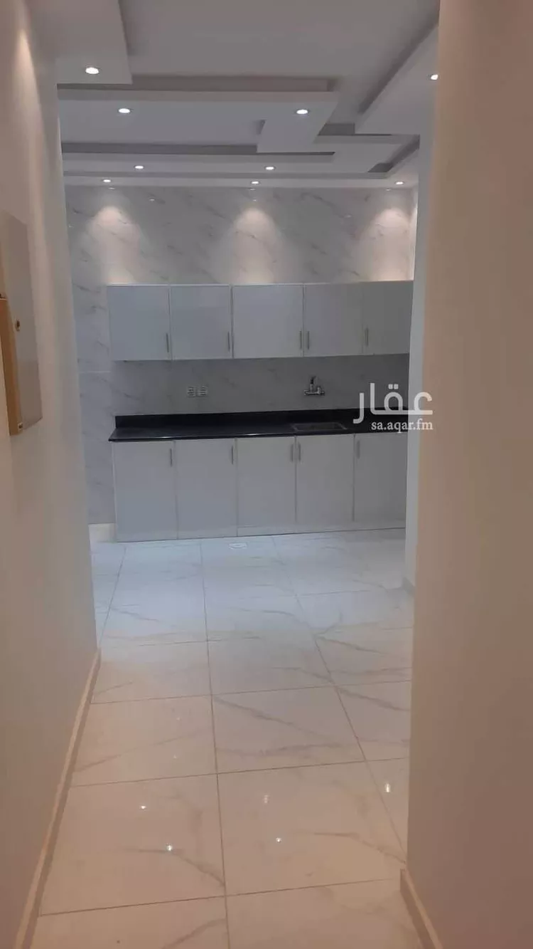 عمارة للإيجار في شارع محمد تاج العارفين, حي الصالحية, مدينة جدة, منطقة مكة المكرمة صورة 2