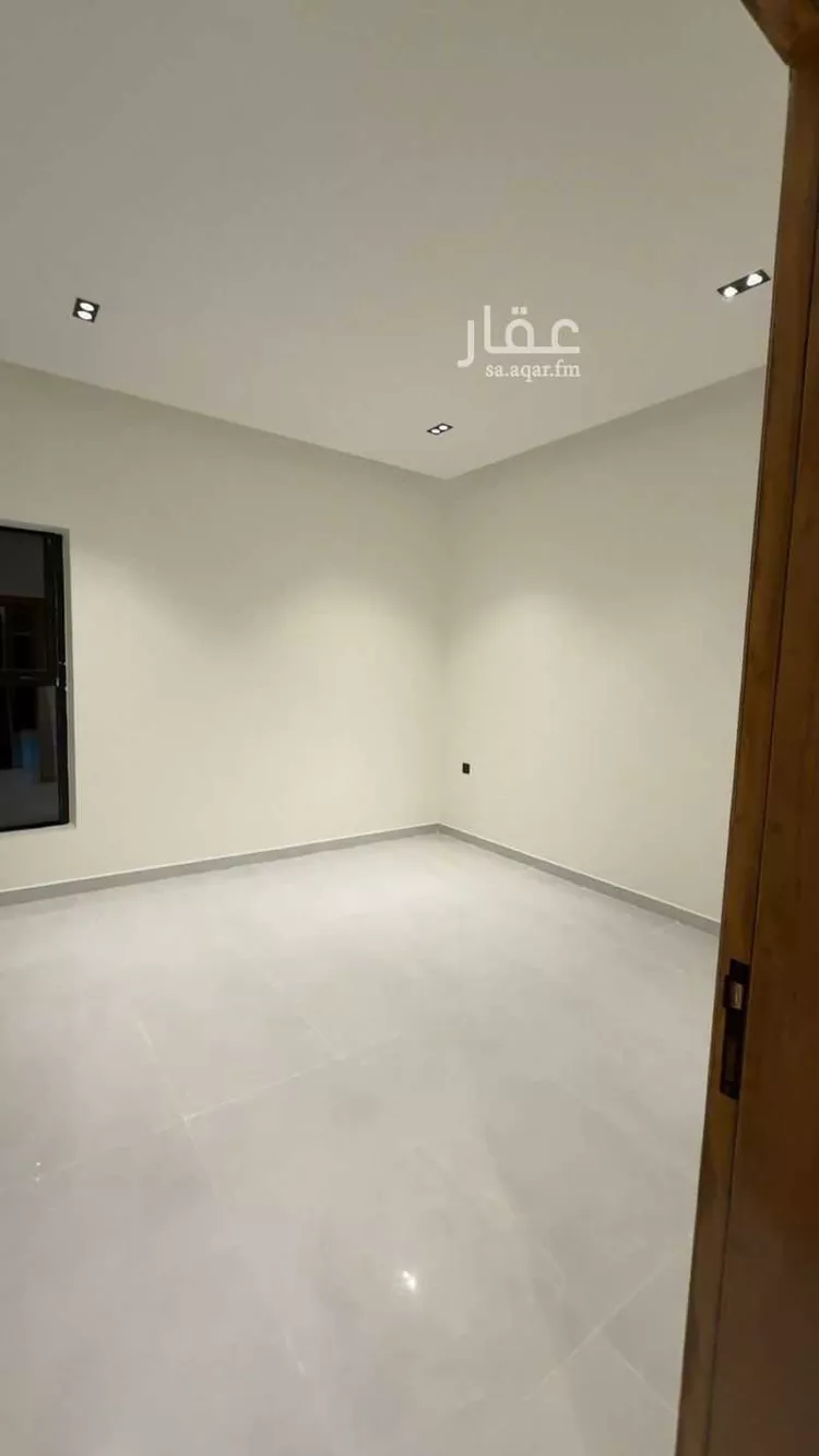 دور للبيع في شارع عيسى الوراق, حي نمار, مدينة الرياض, منطقة الرياض صورة 3