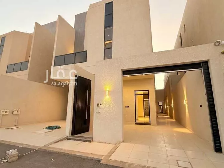 Floor for Sale in Riyadh Al Janadriyah 9