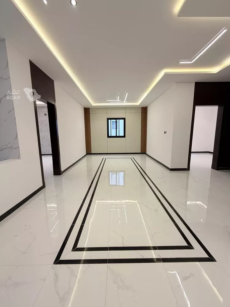 Floor for Sale in Riyadh Al Janadriyah 3