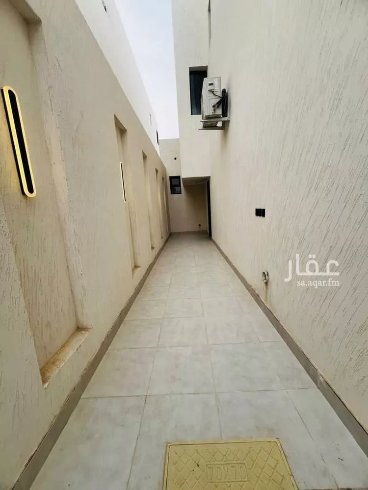 دور للبيع في شارع محمد, حي الجنادرية, مدينة الرياض, منطقة الرياض صورة 4