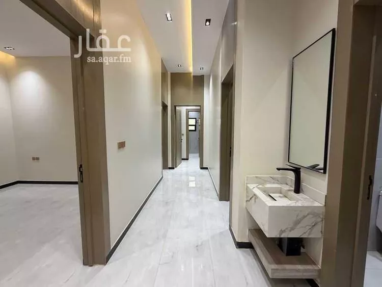 دور للبيع في شارع محمد, حي الجنادرية, مدينة الرياض, منطقة الرياض 8