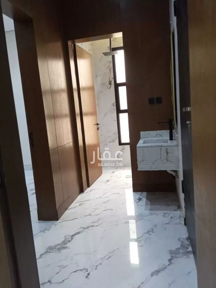 Floor for Sale in Riyadh Al Janadriyah صورة 5