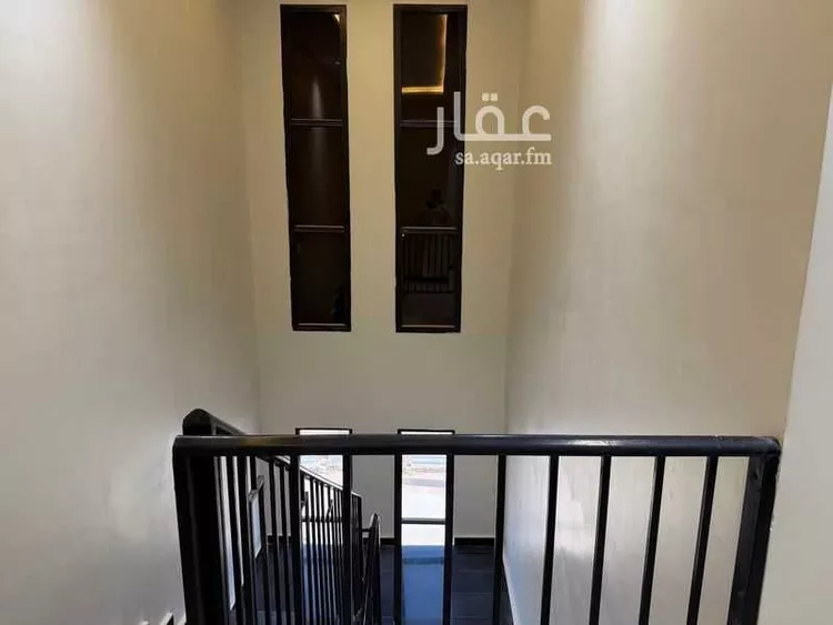 دور للبيع في شارع محمد, حي الجنادرية, مدينة الرياض, منطقة الرياض 9