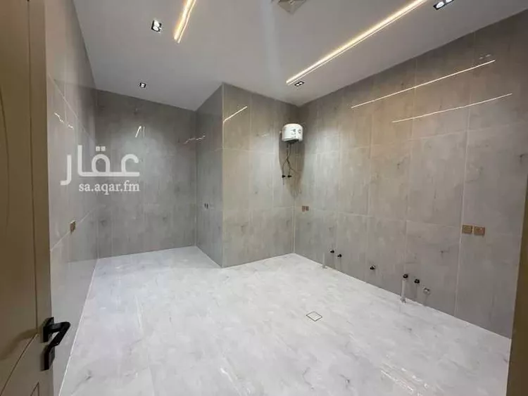 Floor for Sale in Riyadh Al Janadriyah صورة 3