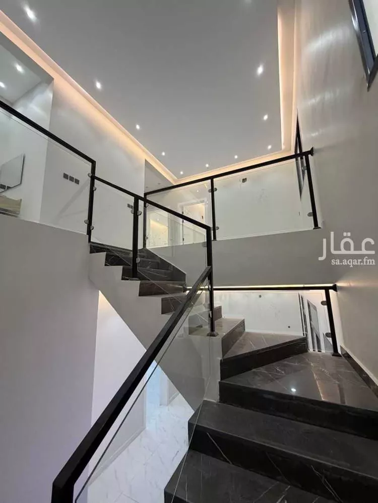 Villa for Sale in Riyadh Al Janadriyah 8