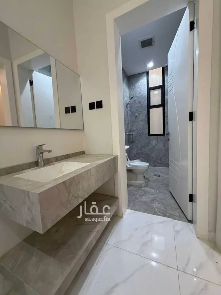 Villa for Sale in Riyadh Al Janadriyah 7