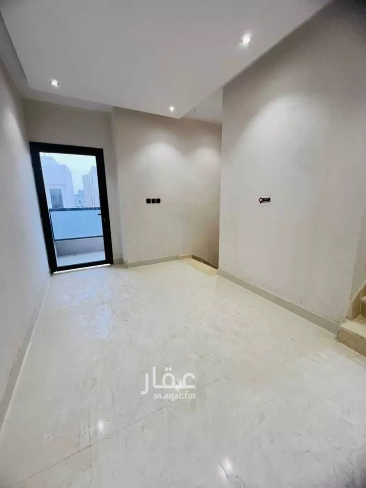 دور للبيع في شارع هود, حي الجنادرية, مدينة الرياض, منطقة الرياض صورة 2