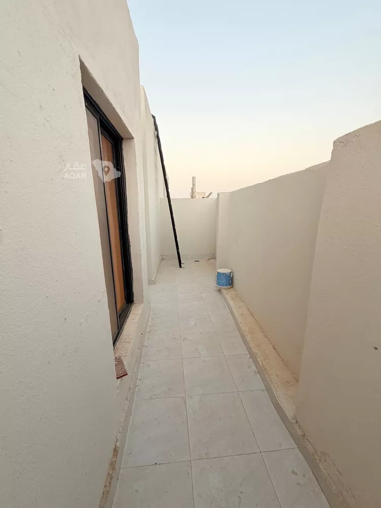 فيلا للبيع في شارع احمد, حي الجنادرية, مدينة الرياض, منطقة الرياض 9