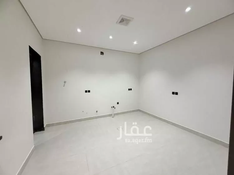 Floor for Sale in Riyadh Al Janadriyah صورة 4