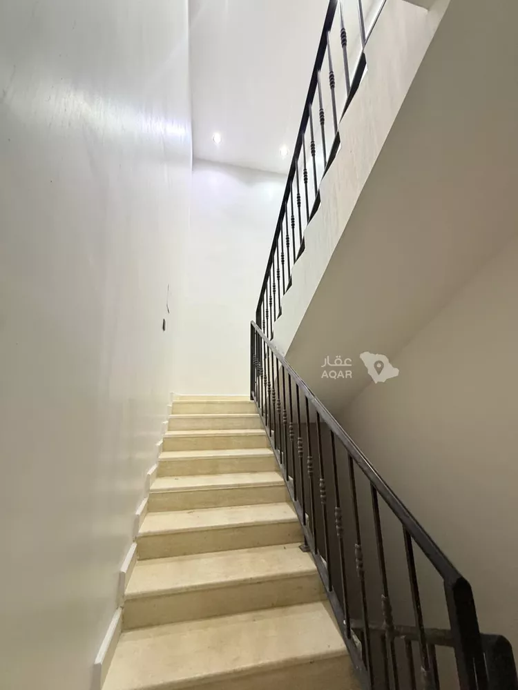 شقة للبيع في شارع حاتم, حي الجنادرية, مدينة الرياض, منطقة الرياض 2