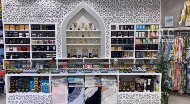 محل للبيع في شارع الجامعة ، حي العزيزية ، مكة ، منطقة مكة المكرمة