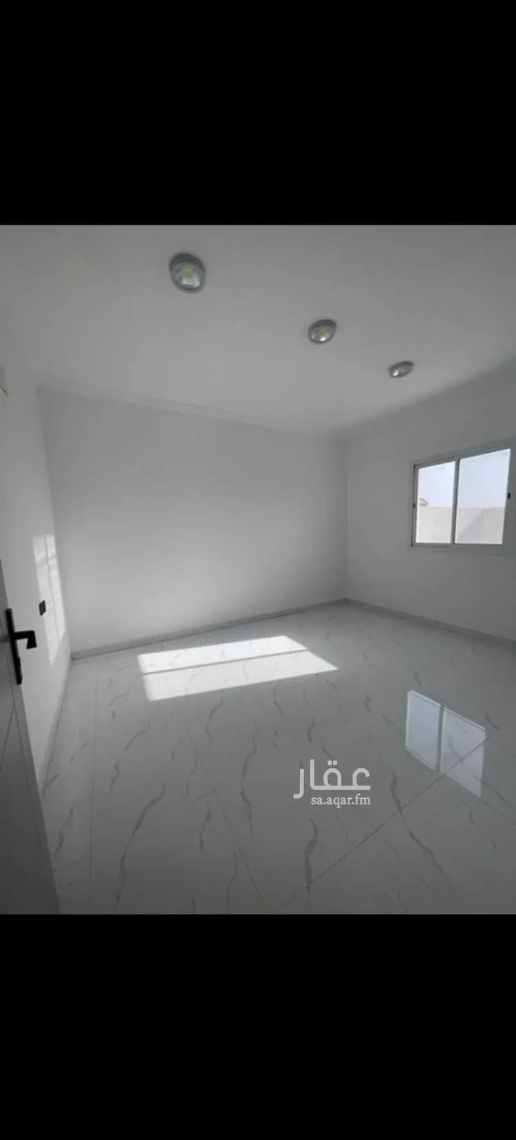 فيلا للإيجار في شارع عدي بن حاتم, حي غرناطة, مدينة المزاحميه, منطقة الرياض صورة 2