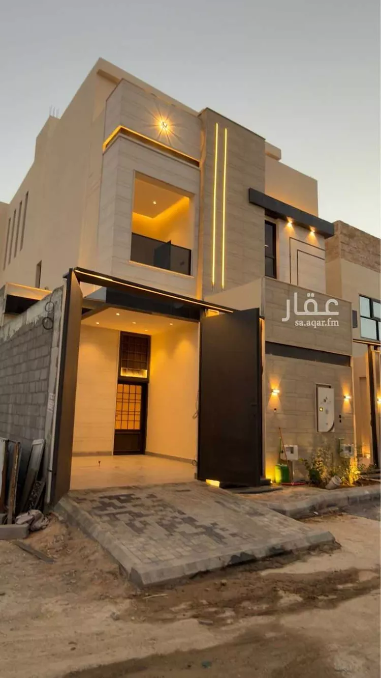 فيلا للبيع في شارع ال سويلم, حي الجنادرية, مدينة الرياض, منطقة الرياض صورة 3