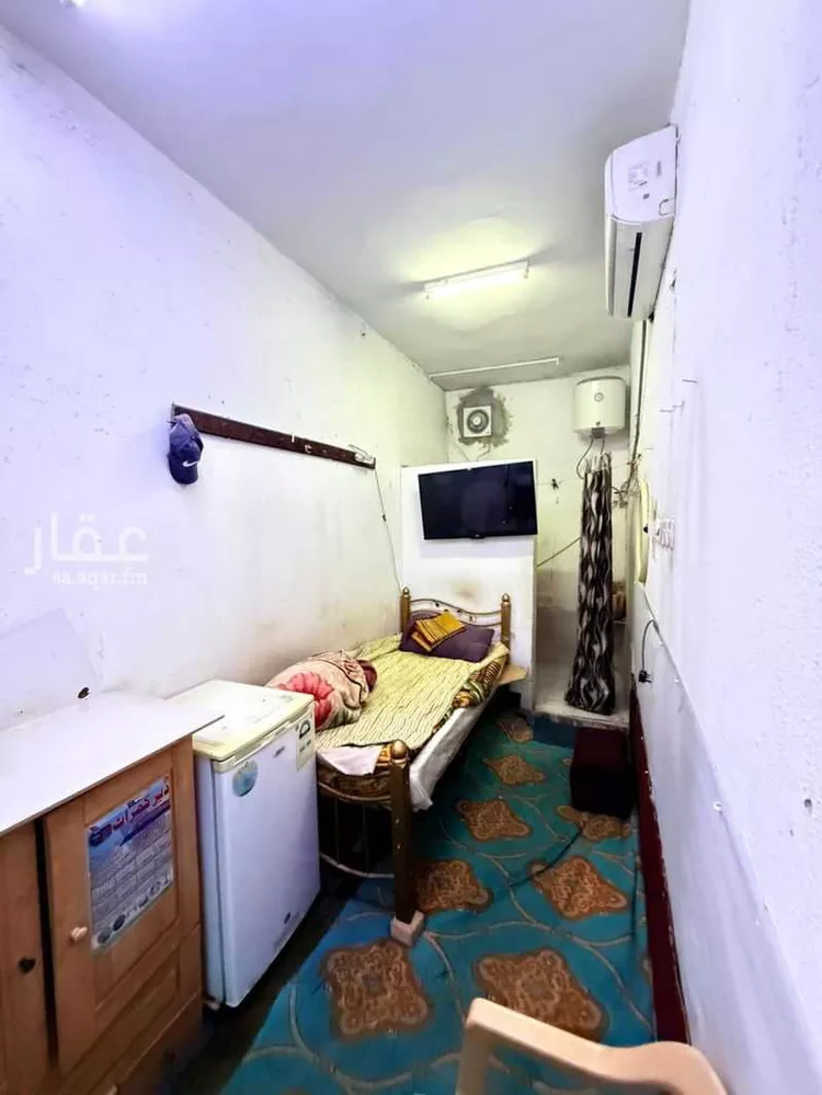 غرفة للإيجار في شارع ثابت بن النعمان, حي السويدي الغربي, مدينة الرياض, منطقة الرياض