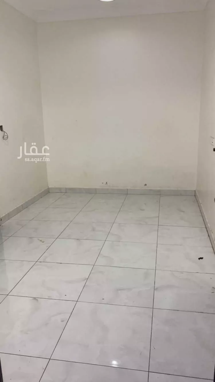 شقة للإيجار في شارع الامام النسائي ، حي العزيزية ، المدينة المنورة ، منطقة المدينة المنورة صورة 4