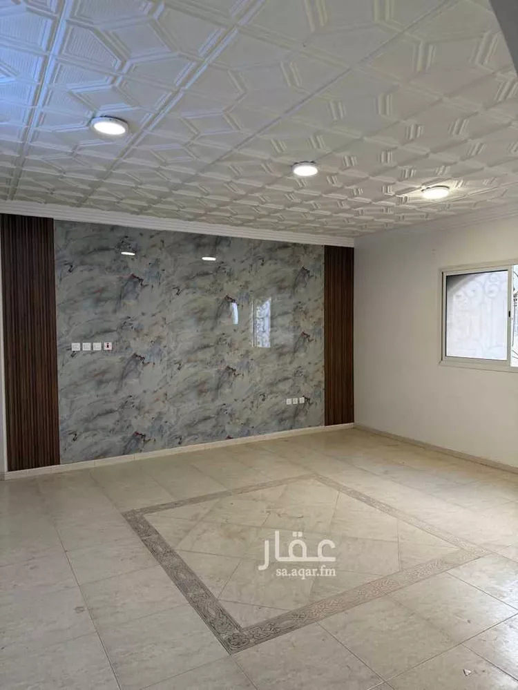 Floor for Rent in Riyadh Shubra صورة 3