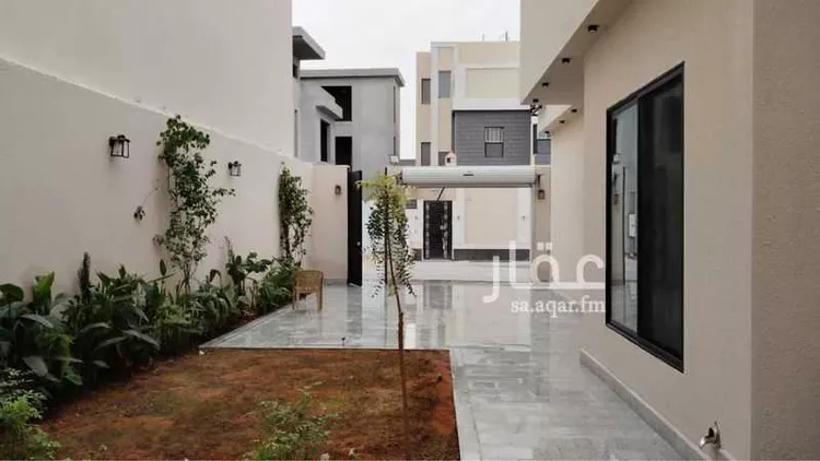 فيلا للبيع في شارع عمر بن عبدالقادر مفتي ، حي المهدية ، الرياض ، منطقة الرياض صورة 3