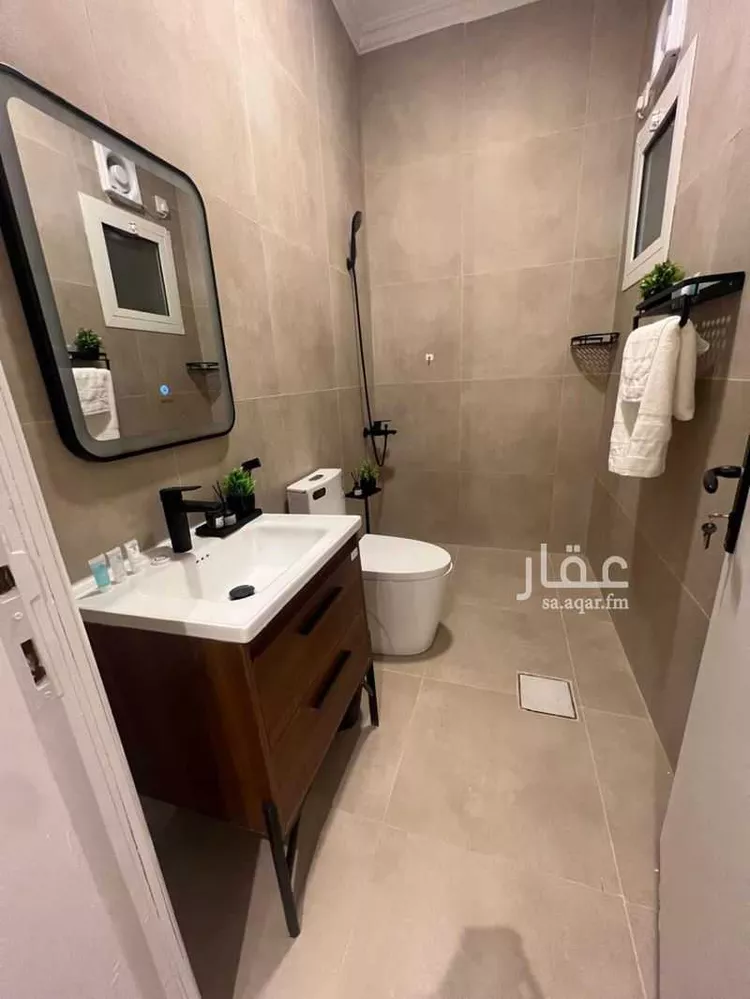 شقة للإيجار في شارع محمد بن عبدالعزيز الدغيثر, حي الملقا, مدينة الرياض, منطقة الرياض 11