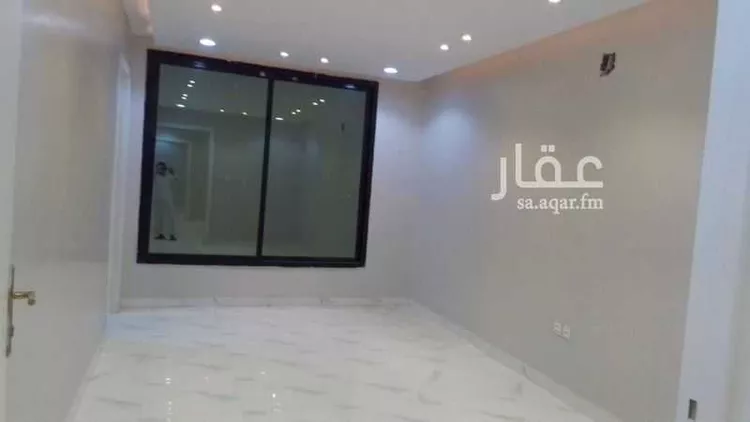 فيلا للبيع في شارع الخوارزمي, حي طيبة, مدينة الرياض, منطقة الرياض صورة 2