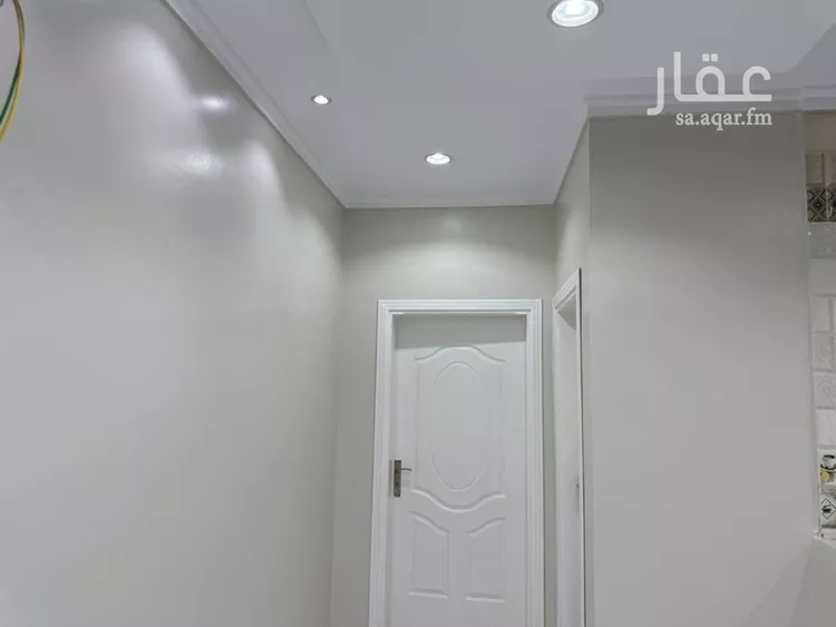 شقة للبيع في شارع فضيلة الشيخ كمال الدين أفندي, حي مريخ, مدينة جدة, منطقة مكة المكرمة