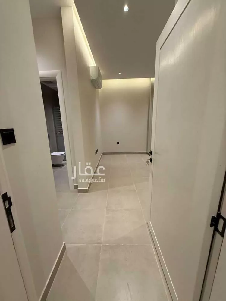 شقة للإيجار في شارع وادي هجر, حي الملقا, مدينة الرياض, منطقة الرياض صورة 3