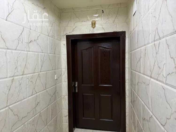 شقة للإيجار في شارع فضيلة الشيخ كمال الدين أفندي, حي مريخ, مدينة جدة, منطقة مكة المكرمة صورة 3