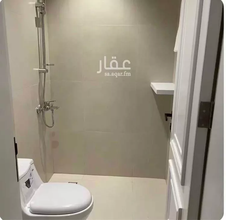 شقة للإيجار في شارع شهيد الدين ثم الوطن عبدالرحمن بن عزاز, حي الشهداء, مدينة الرياض, منطقة الرياض 9