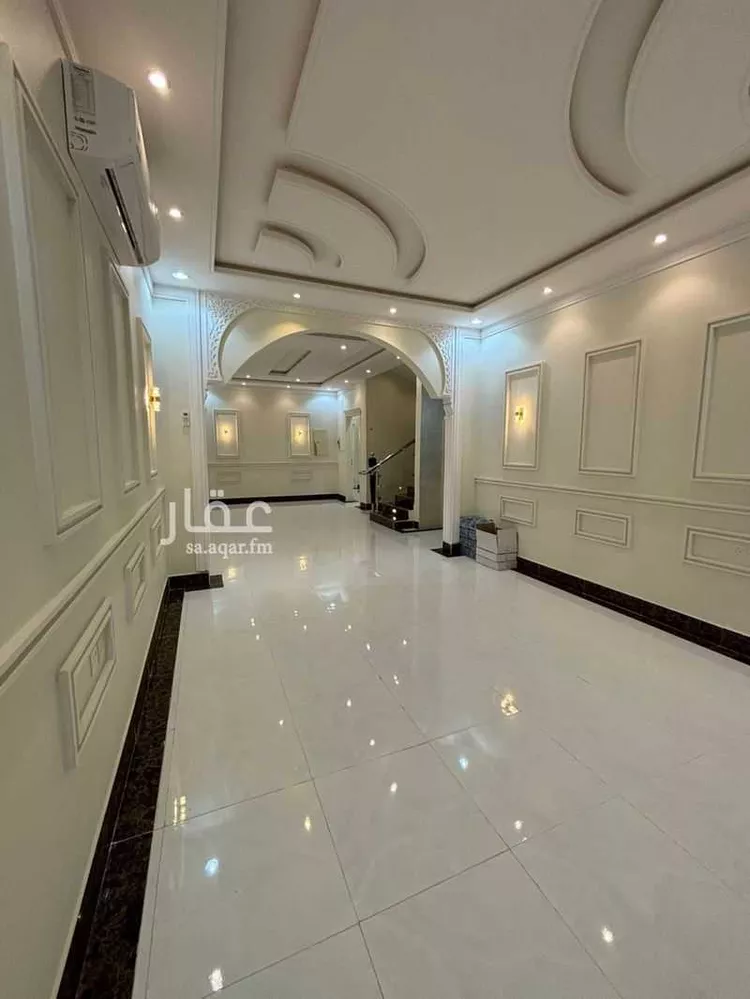 فيلا للإيجار في شارع عمر بن علي الجعدي, حي طويق, مدينة الرياض, منطقة الرياض صورة 2
