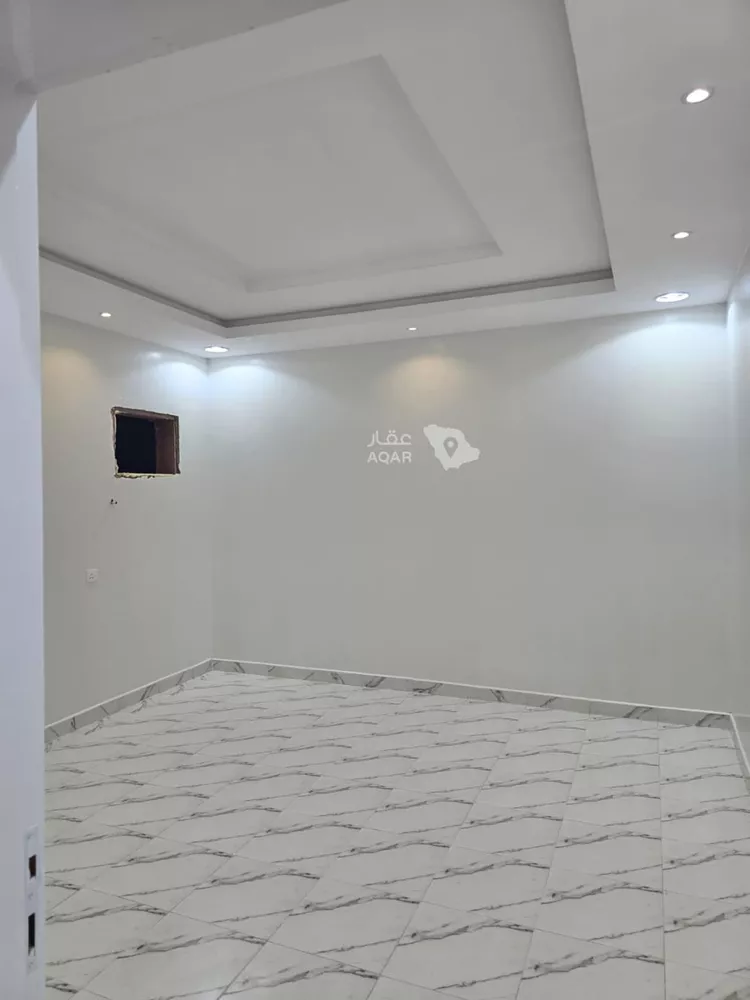 Apartment for Rent in Riyadh Okaz 8