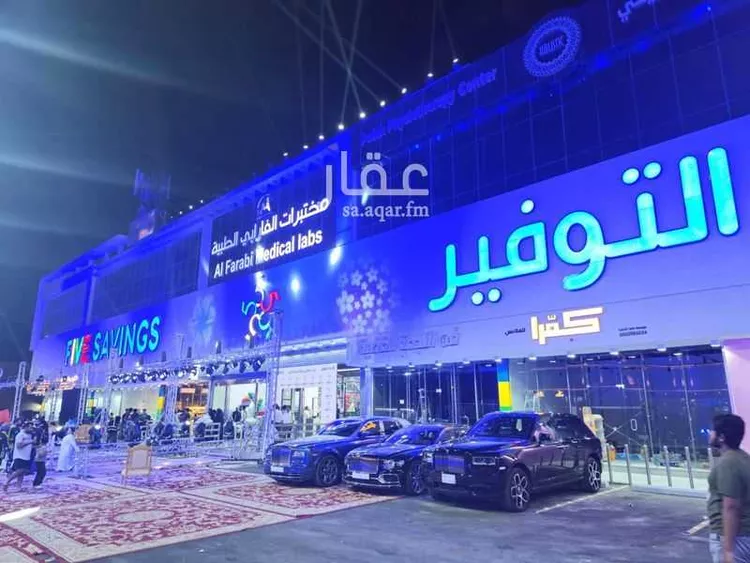 مكتب تجاري للإيجار في شارع انس بن مالك, حي الياسمين, مدينة الرياض, منطقة الرياض