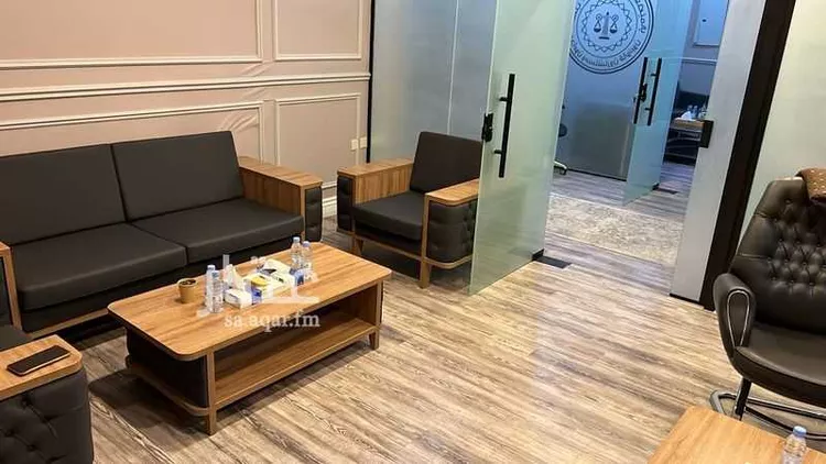 مكتب تجاري للإيجار في شارع انس بن مالك, حي الياسمين, مدينة الرياض, منطقة الرياض