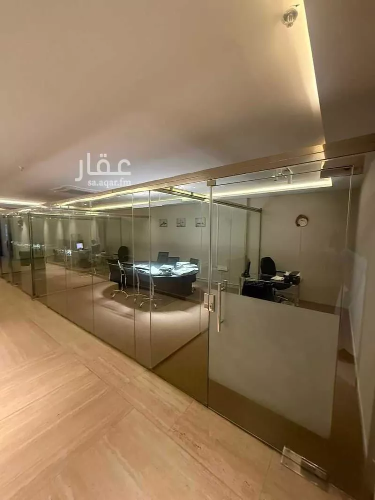 مكتب تجاري للإيجار في شارع انس بن مالك, حي الياسمين, مدينة الرياض, منطقة الرياض صورة 5