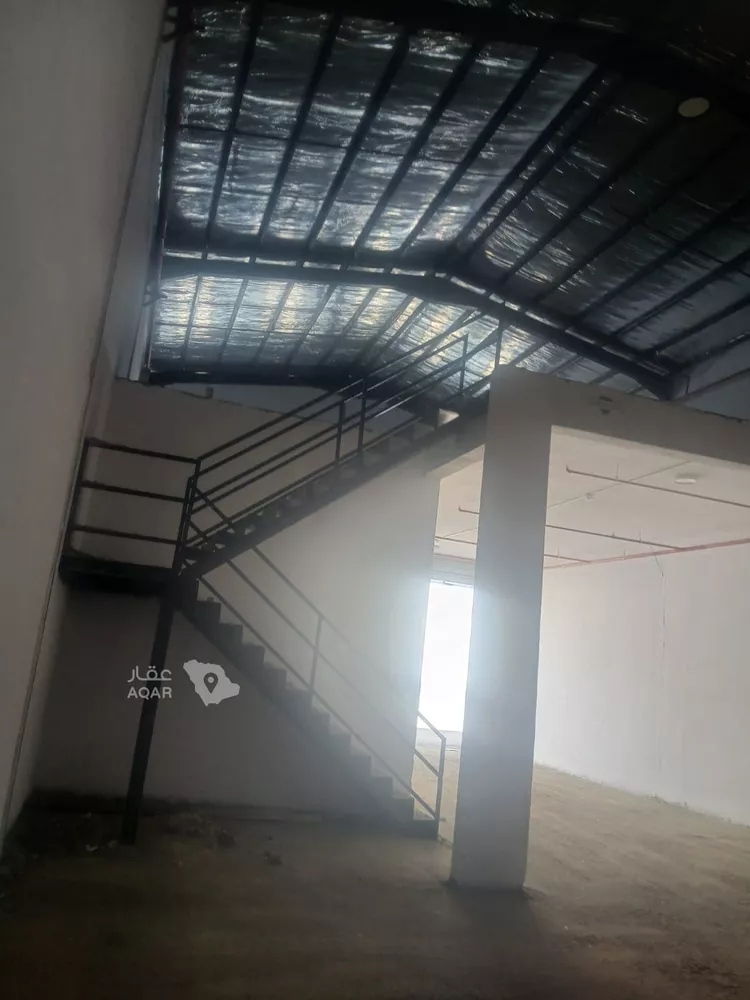 مستودع للإيجار في شارع الخرج, حي المناخ, مدينة الرياض, منطقة الرياض 5