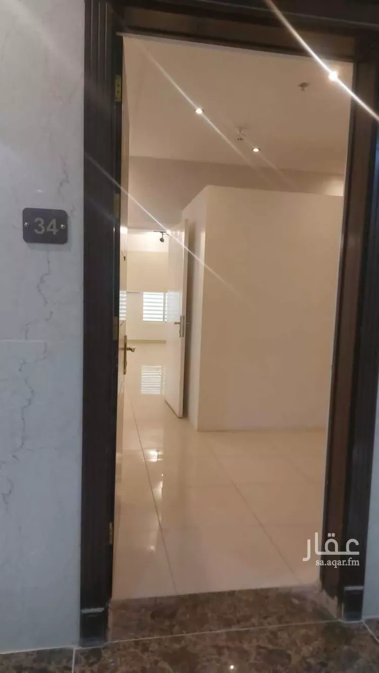 مكتب تجاري للإيجار في شارع انس بن مالك, حي الياسمين, مدينة الرياض, منطقة الرياض صورة 4