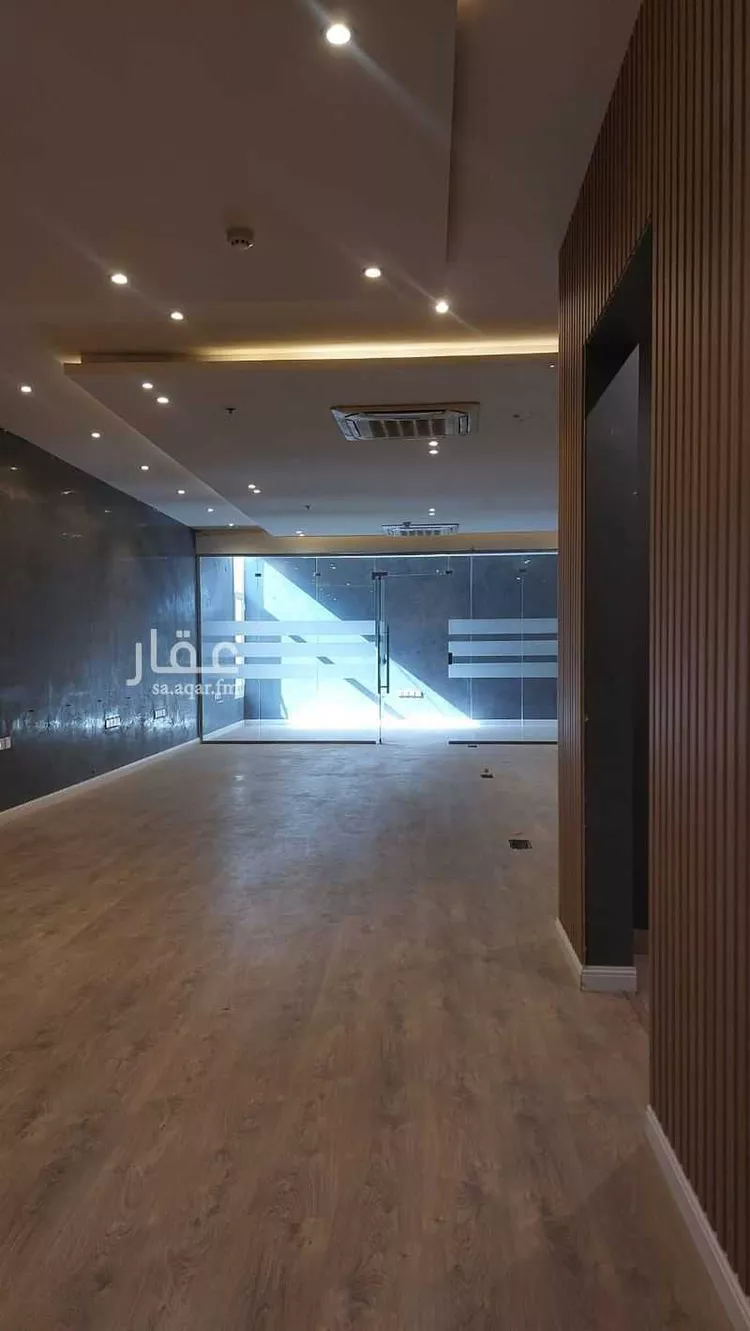 مكتب تجاري للإيجار في شارع انس بن مالك, حي الياسمين, مدينة الرياض, منطقة الرياض صورة 4