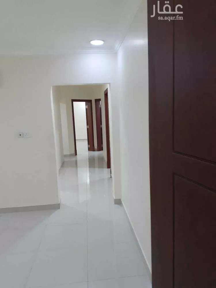 عمارة للإيجار في شارع زهير بن قـيس, حي طيبة, مدينة الدمام, المنطقة الشرقية