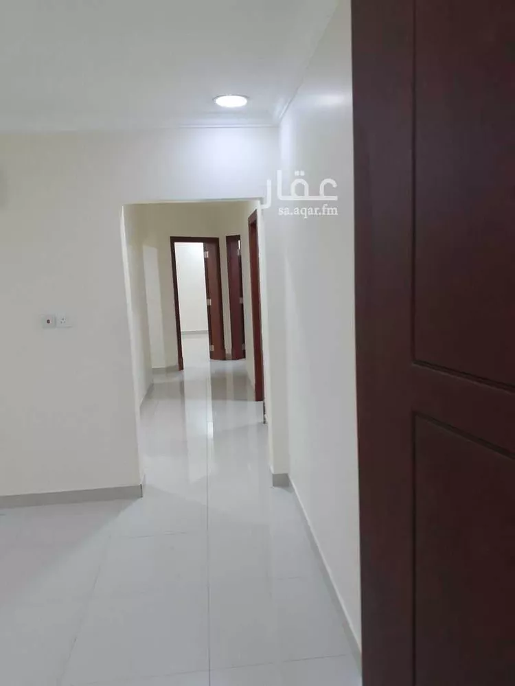 عمارة للإيجار في شارع زهير بن قـيس, حي طيبة, مدينة الدمام, المنطقة الشرقية صورة 2