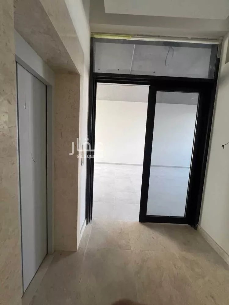 Commercial Office for Rent in Riyadh Irqah صورة 2