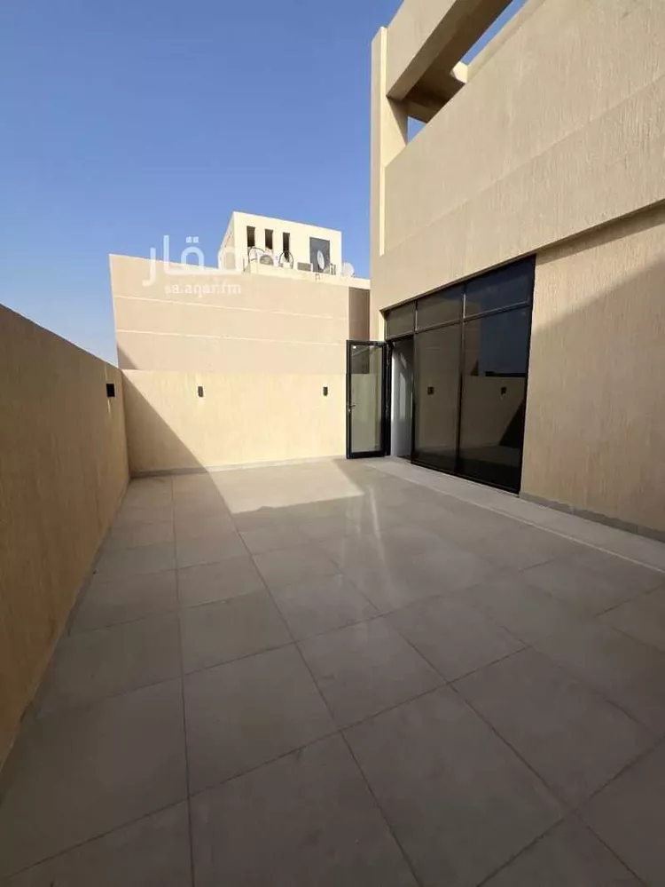 Commercial Office for Rent in Riyadh Irqah