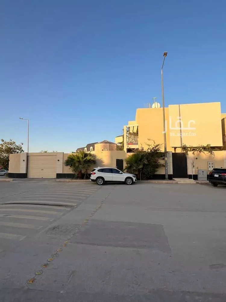 فيلا للبيع في شارع بللسمر, حي عرقة, مدينة الرياض, منطقة الرياض صورة 2