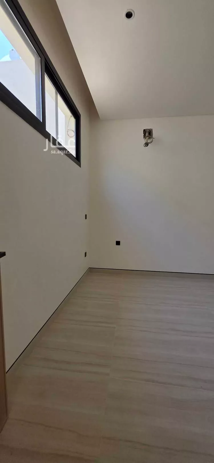 Floor for Sale in Riyadh As Safaa 8