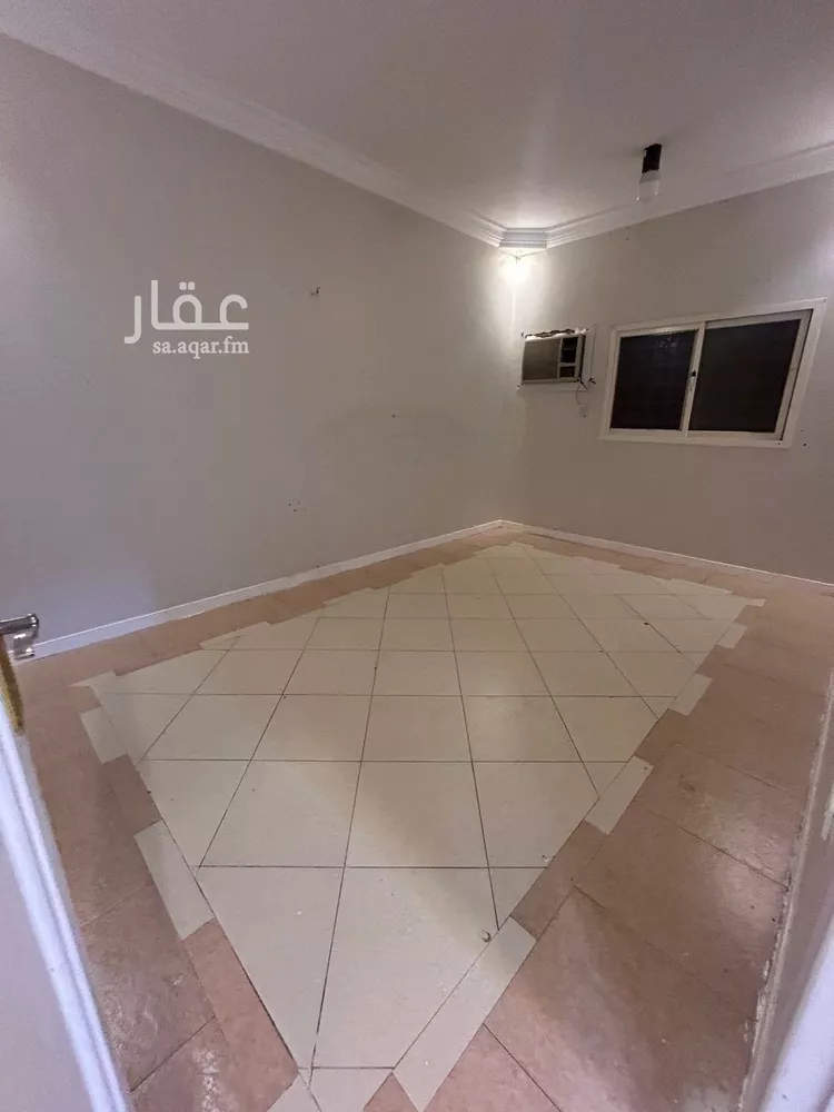 شقة للبيع في شارع الخزنة, حي إشبيلية, مدينة الرياض, منطقة الرياض