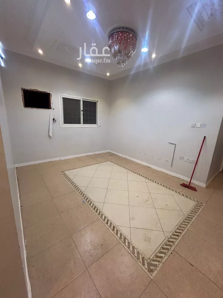 شقة للبيع في شارع الخزنة, حي إشبيلية, مدينة الرياض, منطقة الرياض صورة 4
