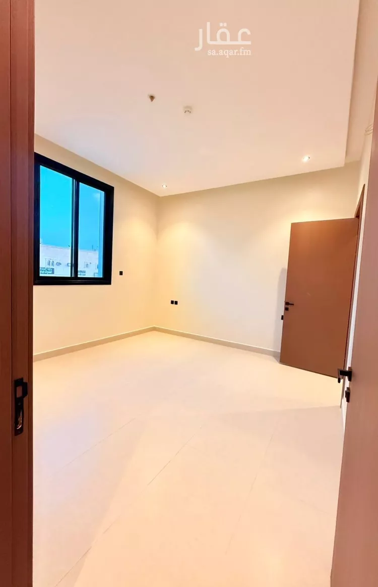 شقة للبيع في شارع المتنبي, حي المعيزيلة, مدينة الرياض, منطقة الرياض صورة 3
