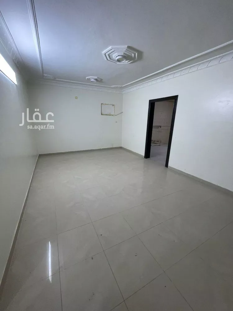 شقة للإيجار في شارع علي بن أحمد بن يعيش, حي إشبيلية, مدينة الرياض, منطقة الرياض صورة 4