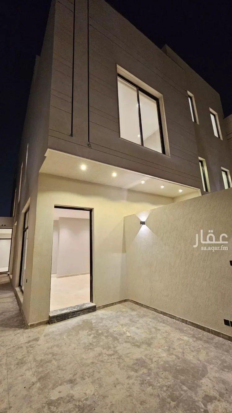 دور للبيع في شارع غانم الجلودي, حي الملك فيصل, مدينة الرياض, منطقة الرياض 4