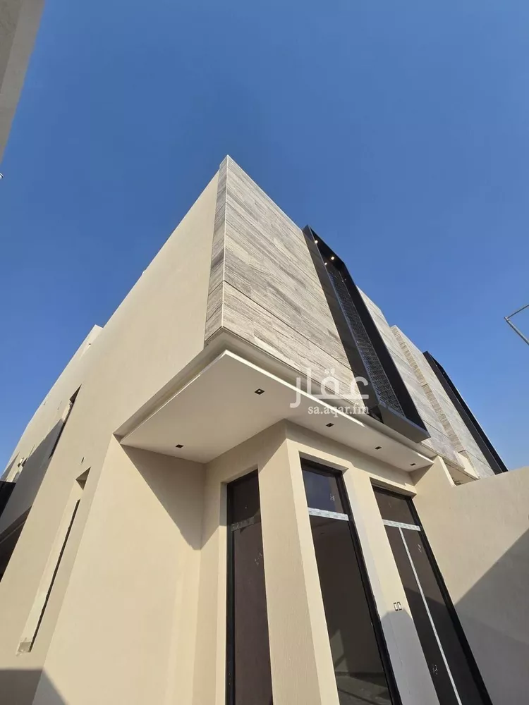 فيلا للبيع في شارع الكرا, حي إشبيلية, مدينة الرياض, منطقة الرياض صورة 3