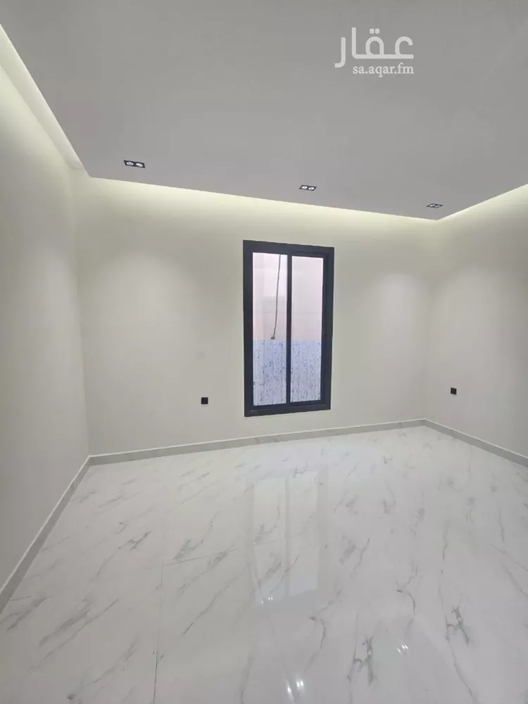 دور للبيع في شارع رقم 306, حي المونسية, مدينة الرياض, منطقة الرياض صورة 4