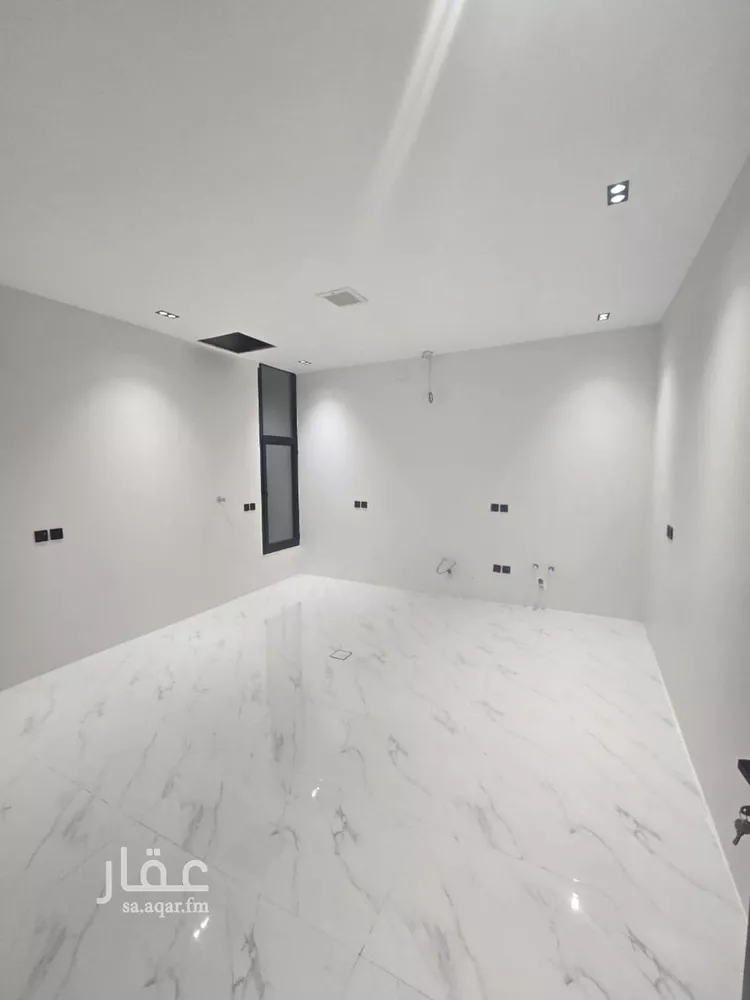 دور للبيع في شارع رقم 306, حي المونسية, مدينة الرياض, منطقة الرياض صورة 5